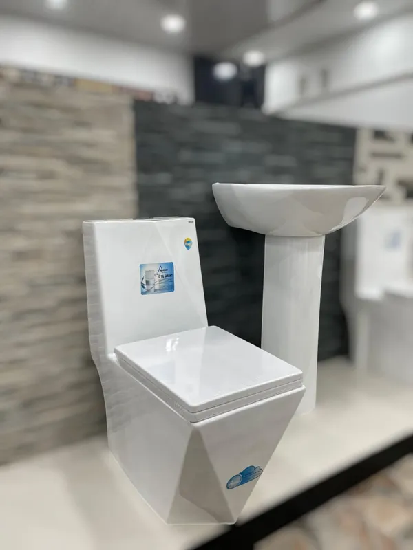 Commode, design 03