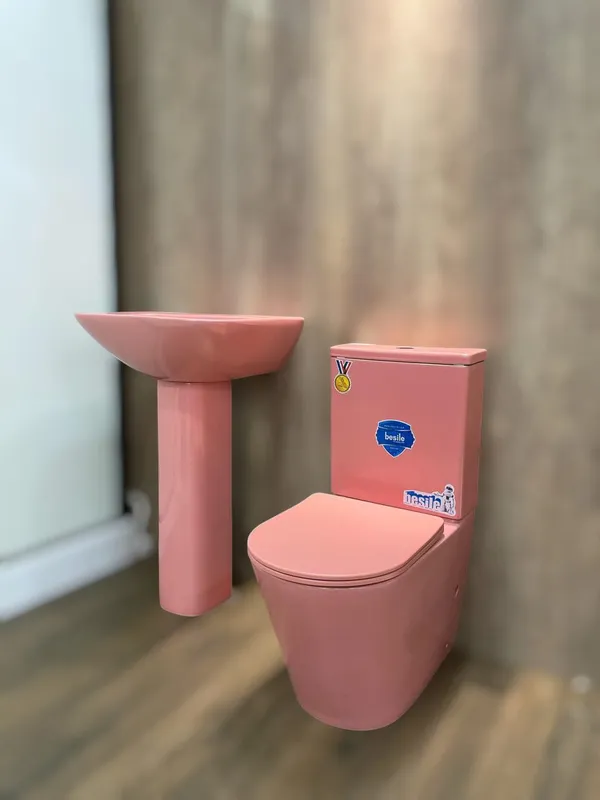 Commode, design 09